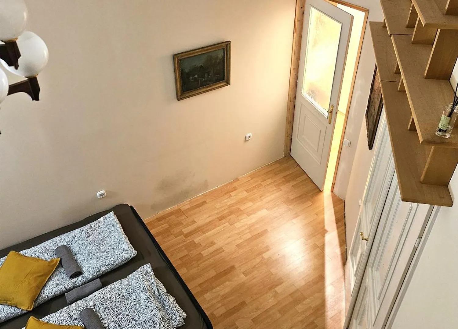 Cozy Apartment And Rooms Near Kalvin Square Budapest