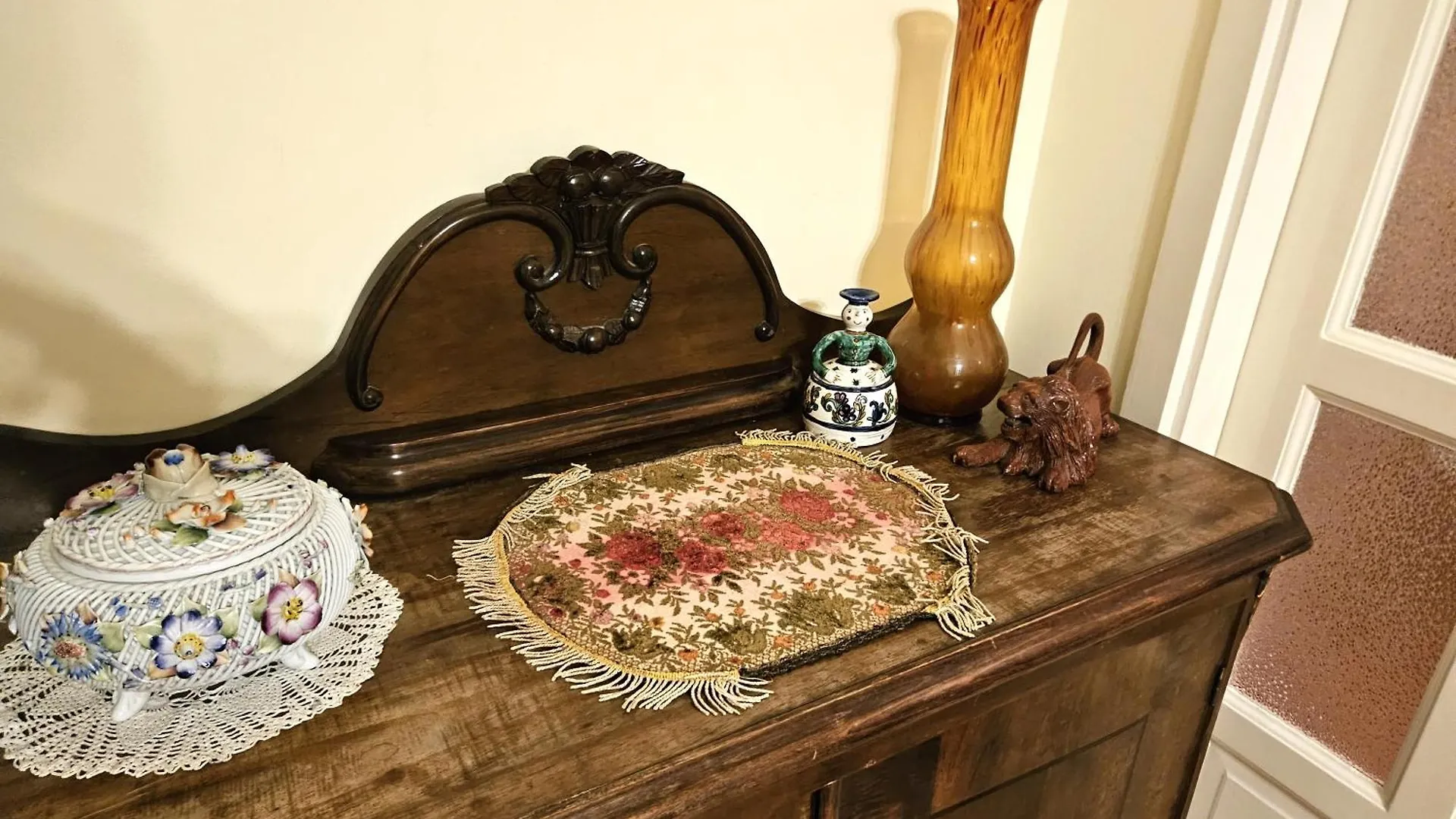 Cozy Apartment And Rooms Near Kalvin Square Budapest Hungary