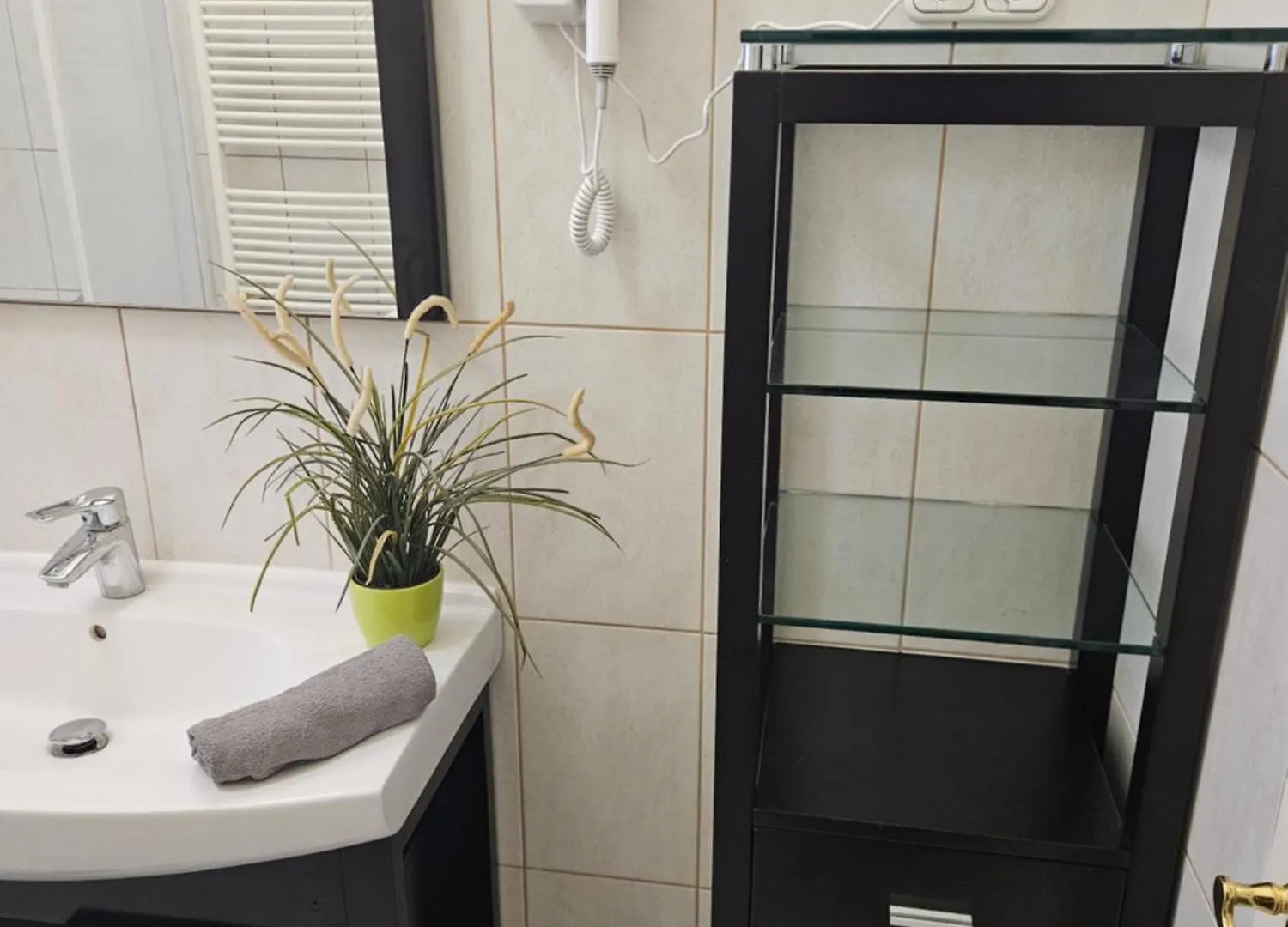 Cozy Apartment And Rooms Near Kalvin Square Budapest