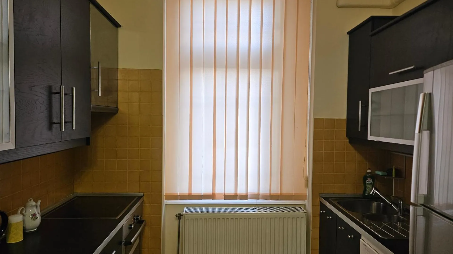 Cozy Apartment And Rooms Near Kalvin Square Budapest Hungary