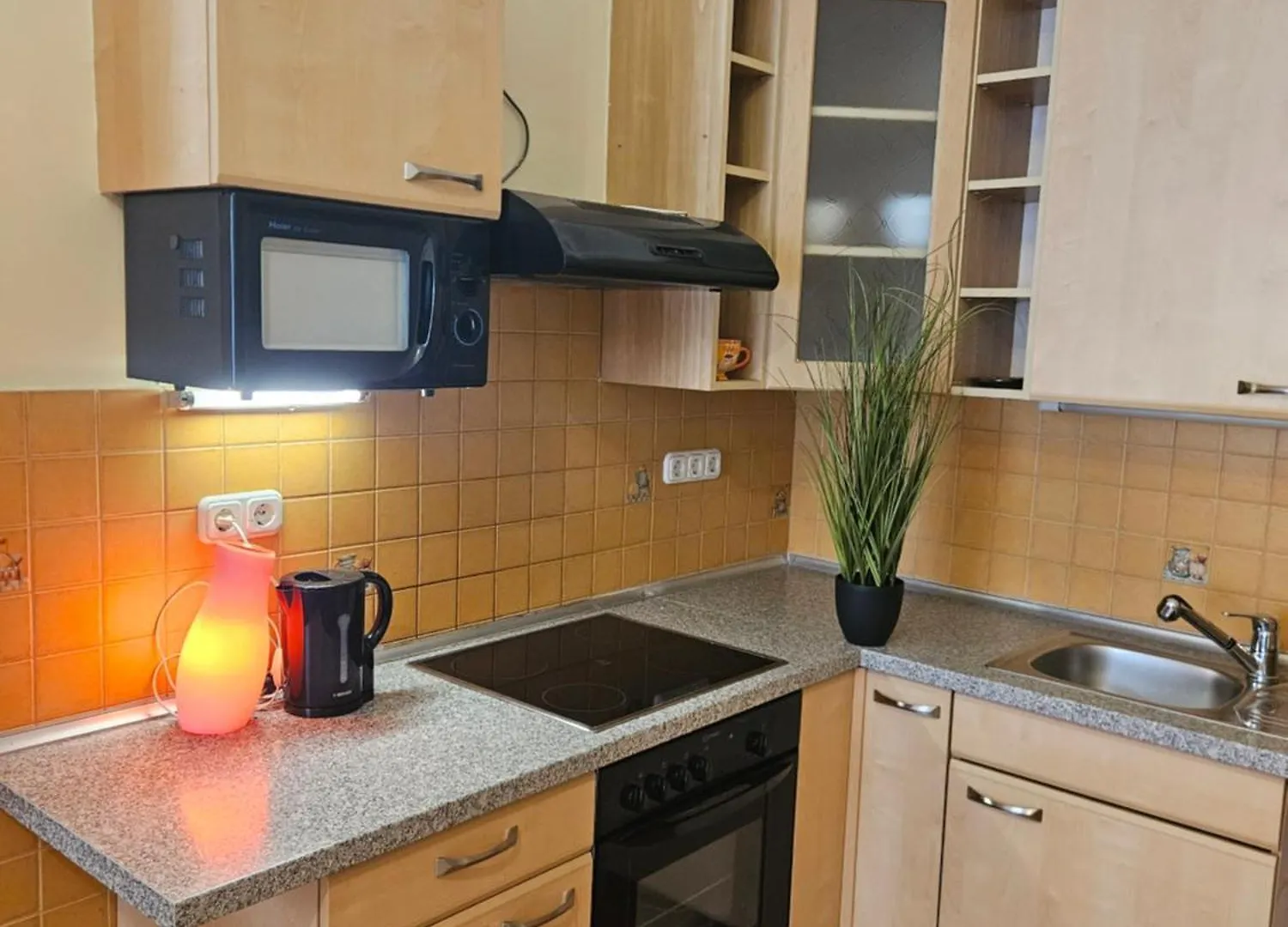 Cozy Apartment And Rooms Near Kalvin Square Budapest