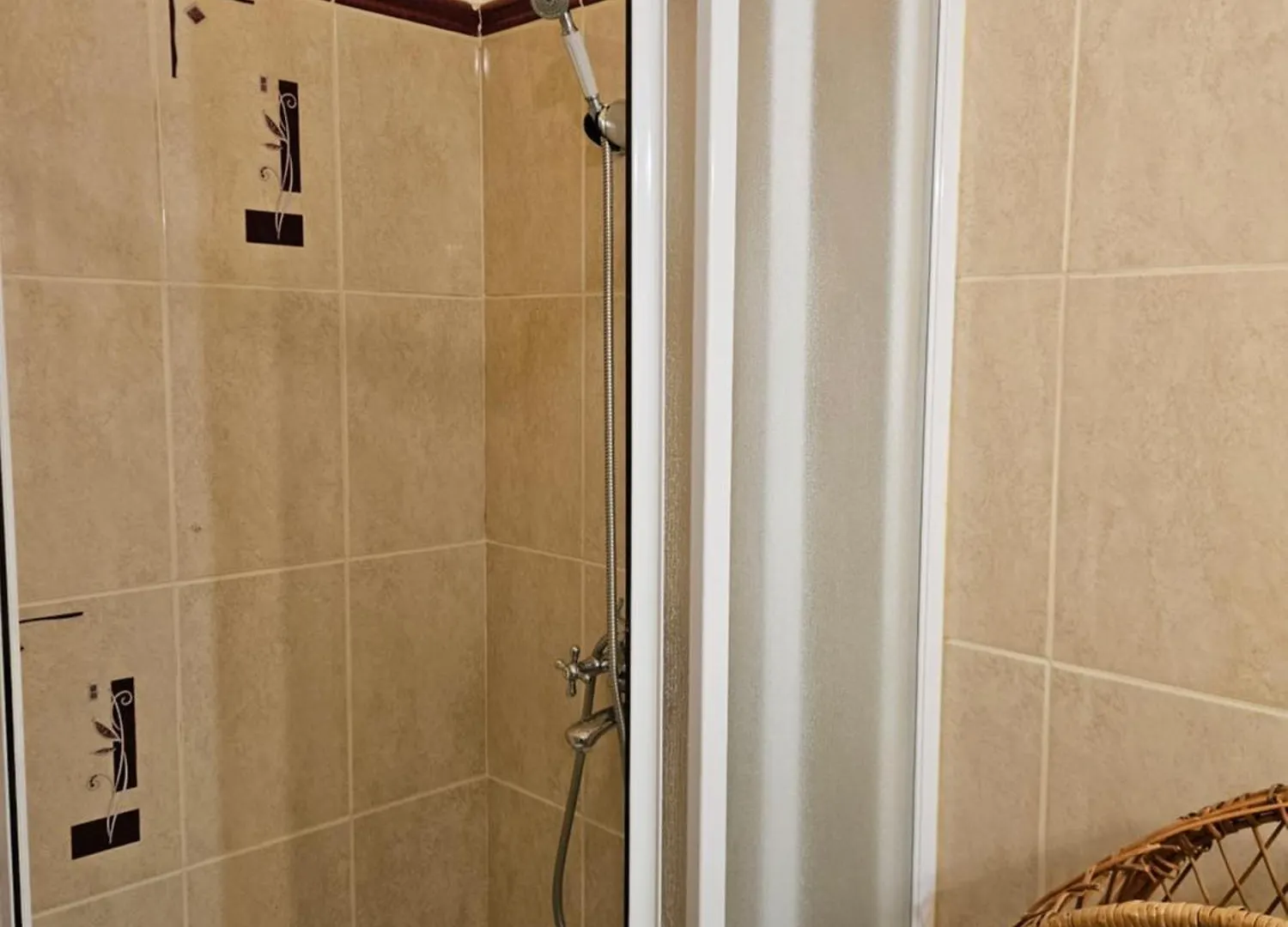 Cozy Apartment And Rooms Near Kalvin Square Budapest